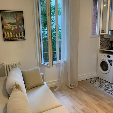 Paris: Luminous And Cozy Apartament *